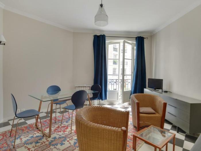 4 People Apartment Close To Eiffel Tower By Weekome Paris Eksteriør bilde