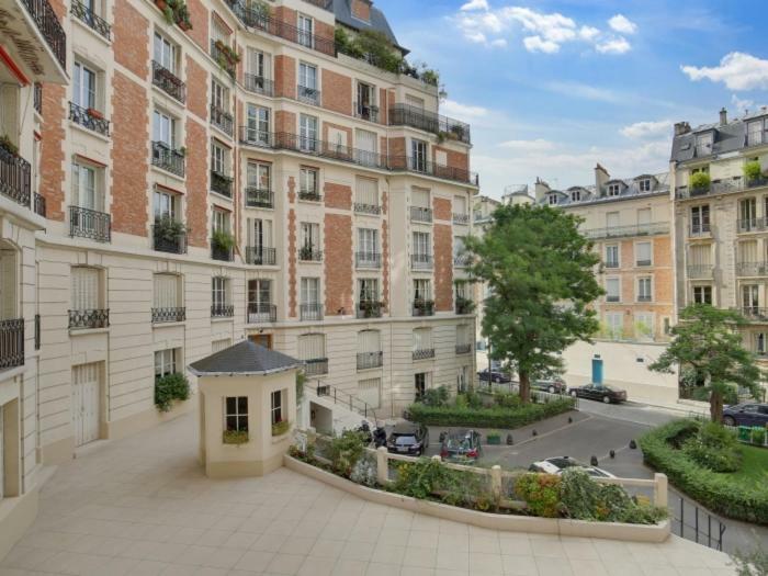 4 People Apartment Close To Eiffel Tower By Weekome Paris Eksteriør bilde